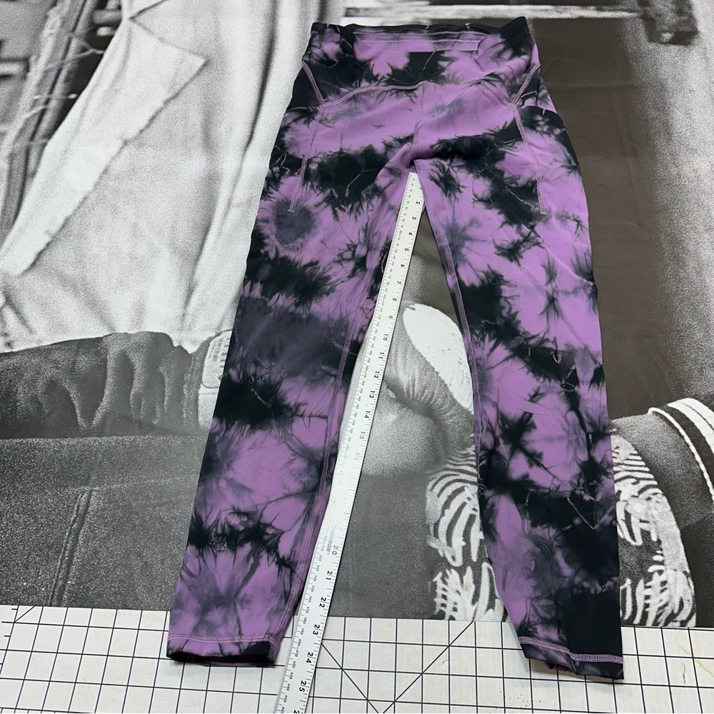Lululemon Power Thru High-Rise Women’s Sz 10 tie-dye Leggings A36 - Picture 2 of 6